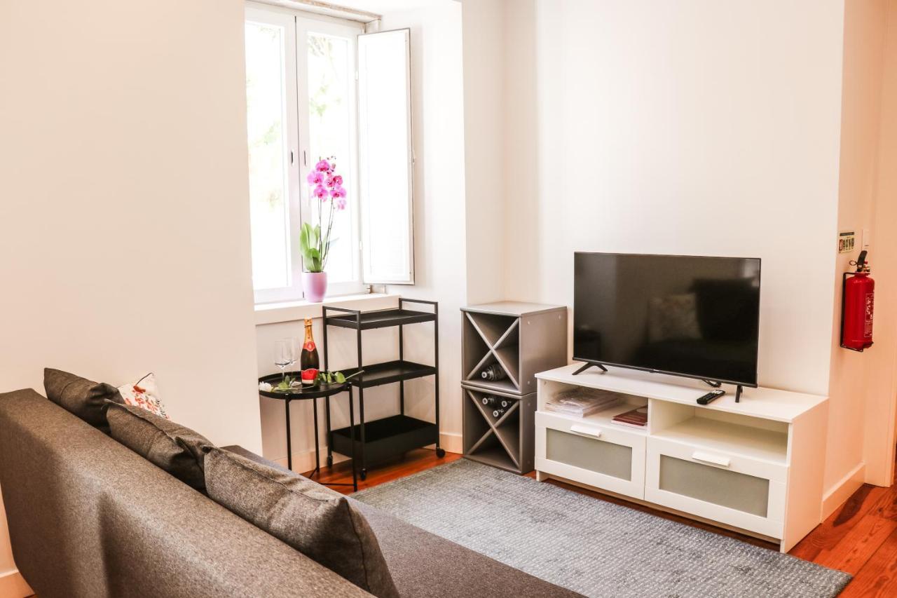 Golden Place - Cacilhas Apartment
